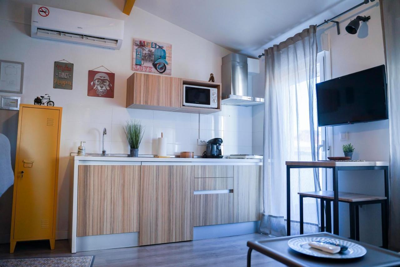 Apartamentos Suites Cariatide Пласенсия Экстерьер фото