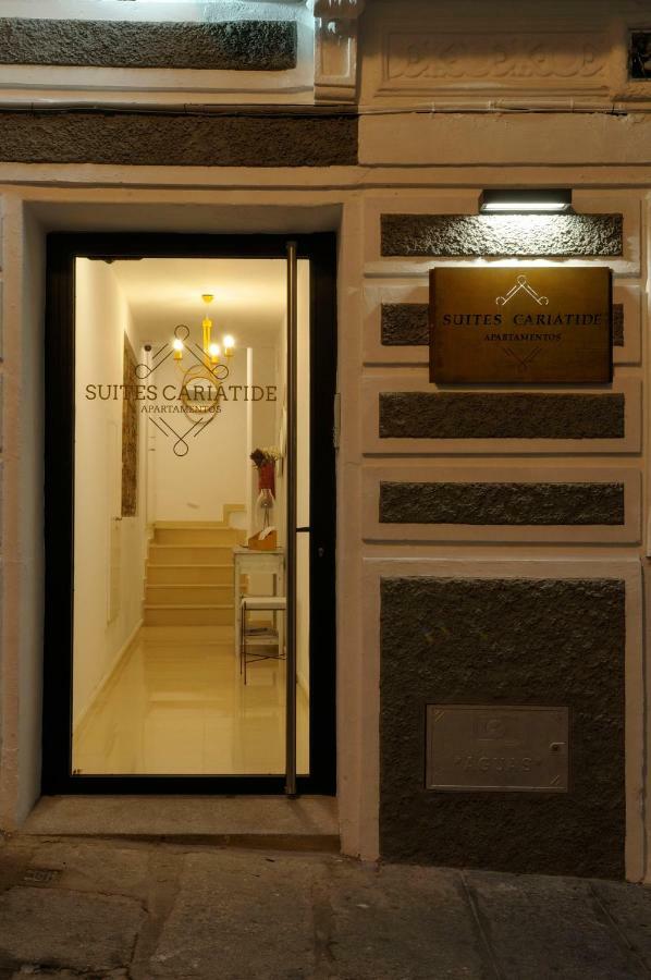 Apartamentos Suites Cariatide Пласенсия Экстерьер фото